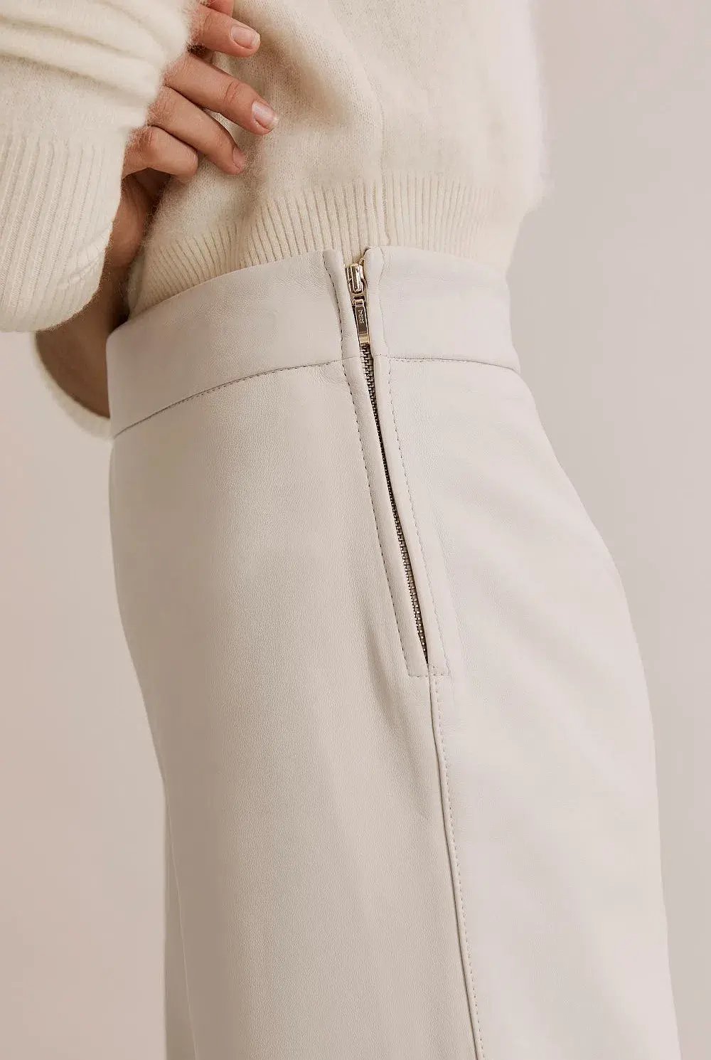 Country Road Luxurious White Leather Culotte Pants Size AU 10 photo 4