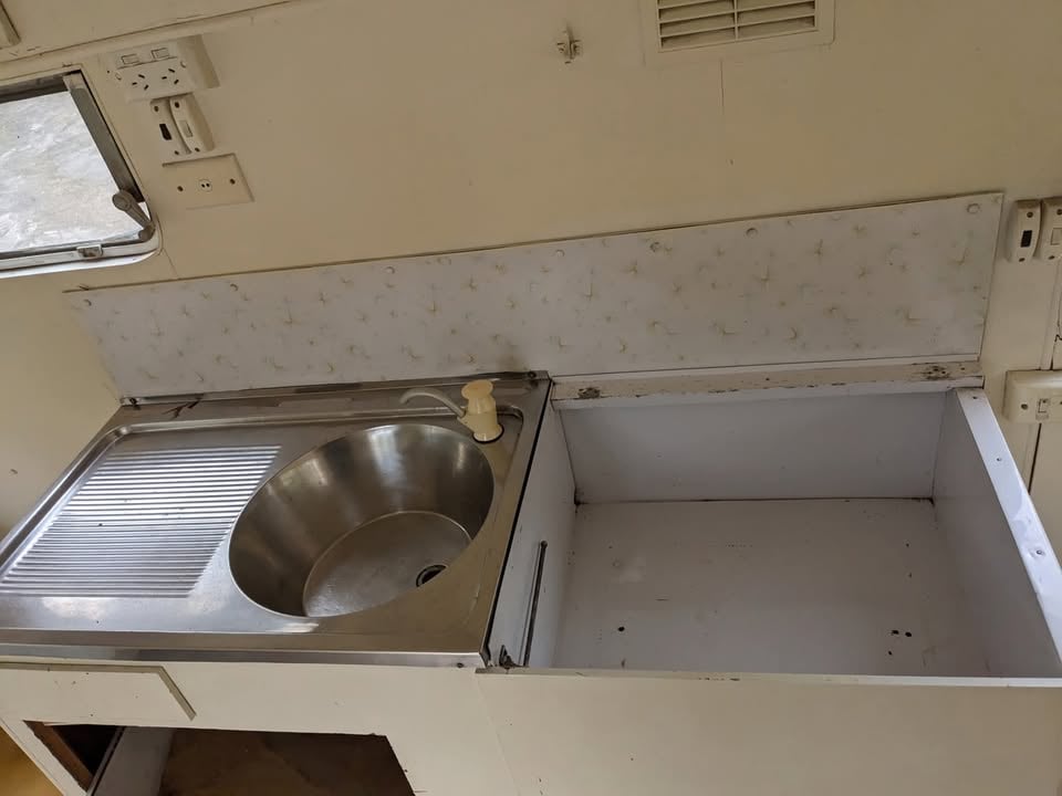 Caravan photo 4