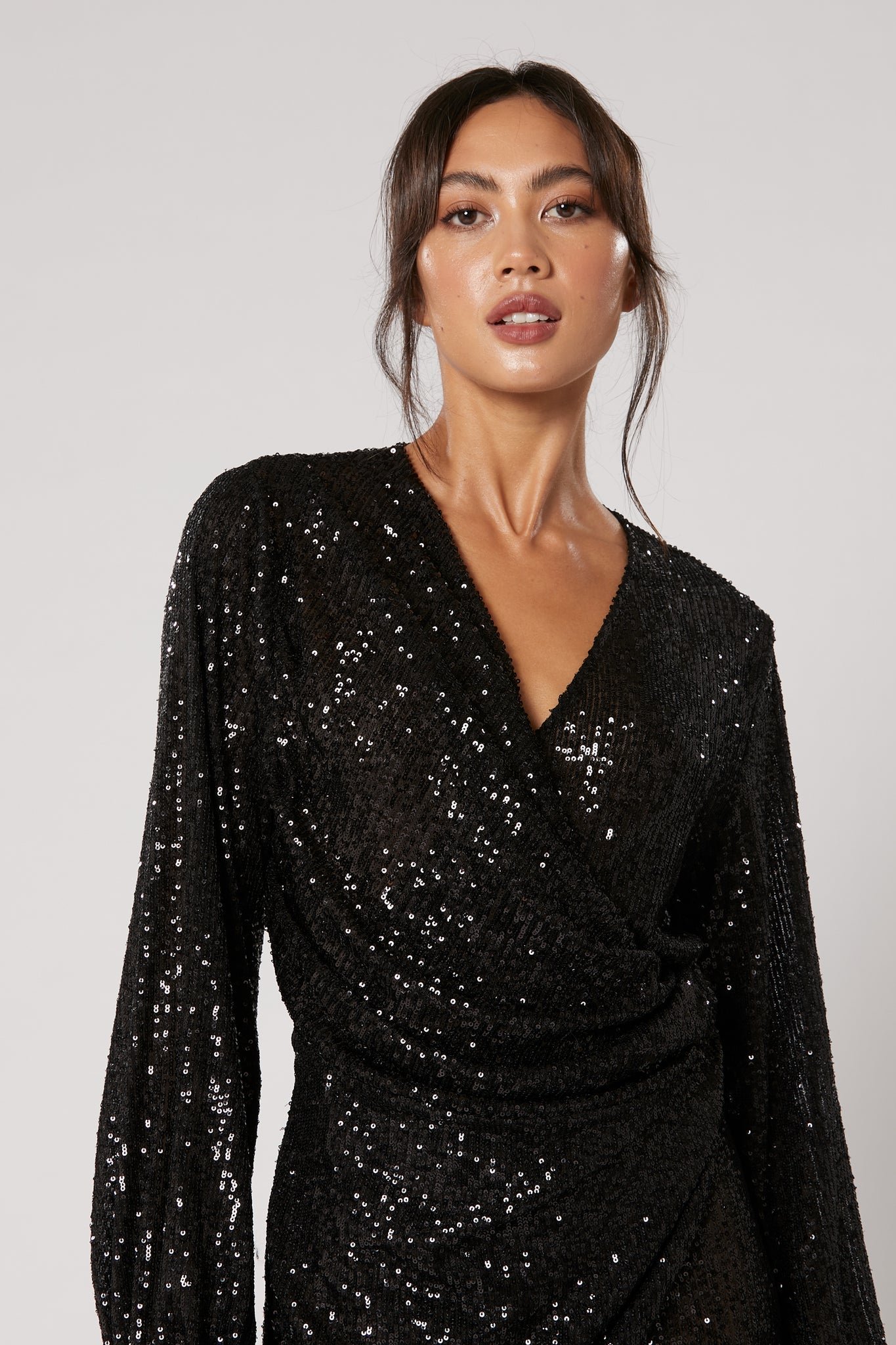 WINONA AMARA WRAP DRESS - BLACK photo 3