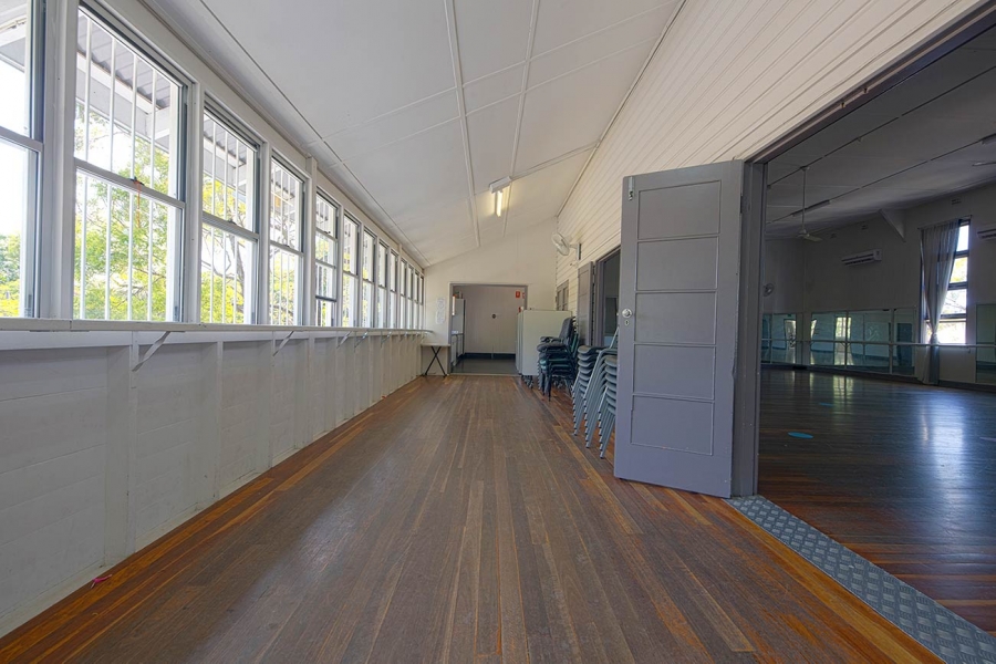 Spring Hill Hall photo 2