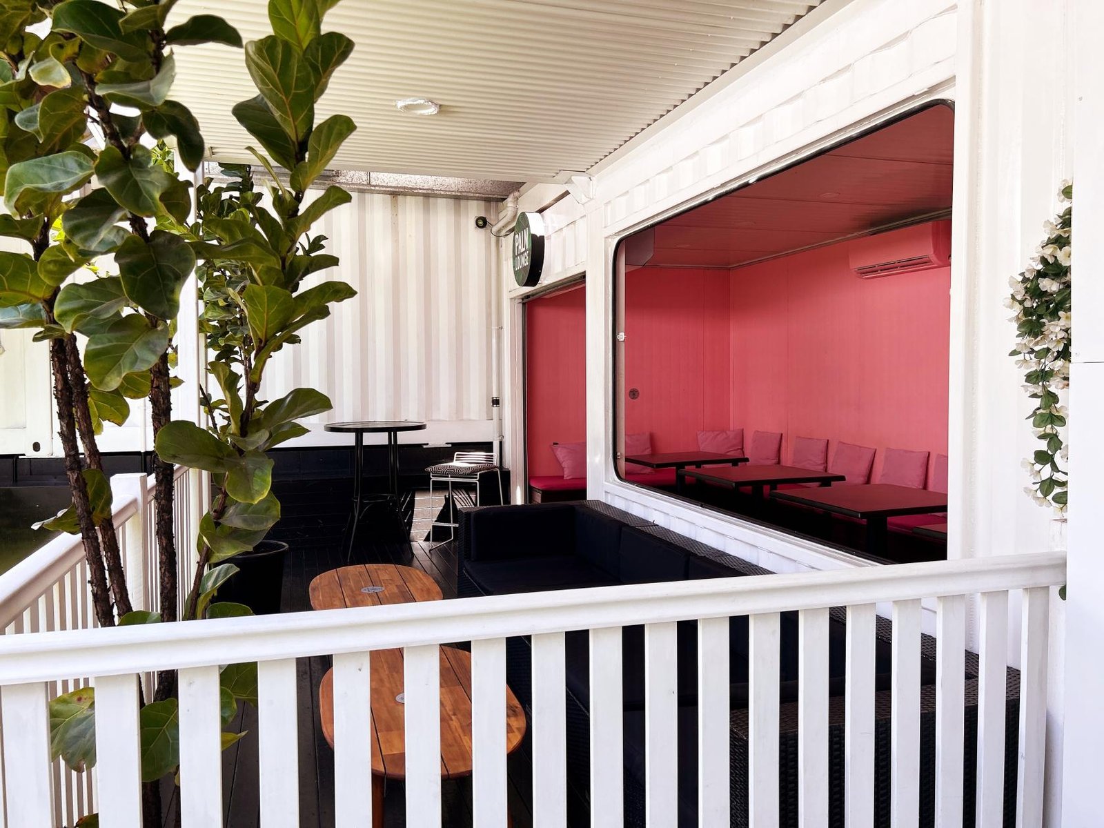 The Palm Lounge at Summa House photo 11