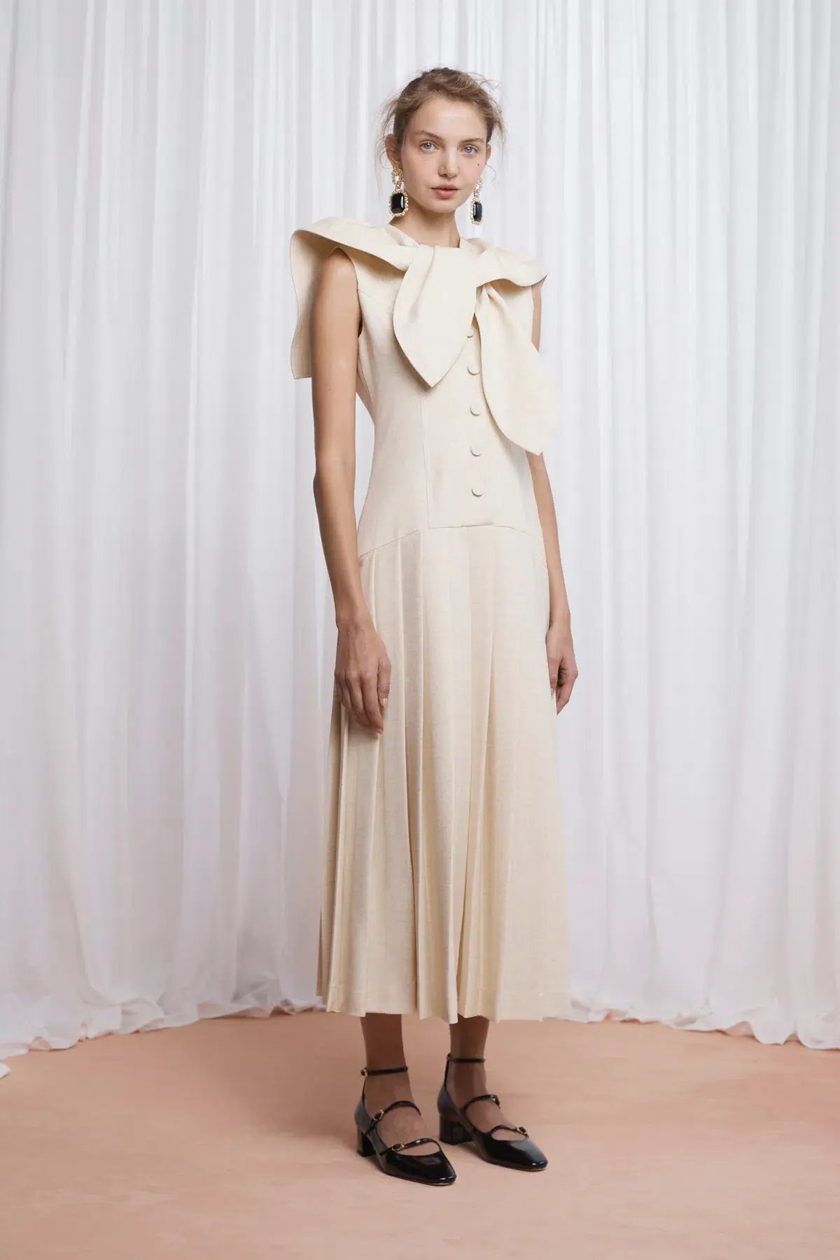 Lovaan Elly Dress Butter Size 12 photo 4