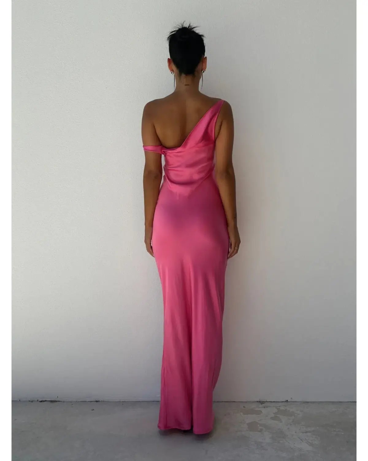 Natalie Rolt Monika Gown Pink Size 1 / AU 8 photo 4