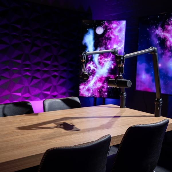The Media Joint - Video Podcast Studio 2 photo 3