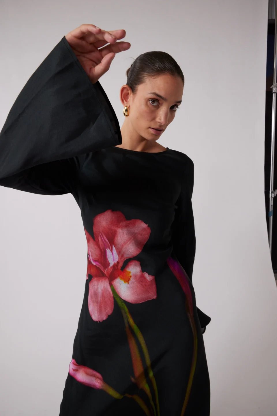 THE WOLF GANG THEA MAXI DRESS - NOIR photo 5