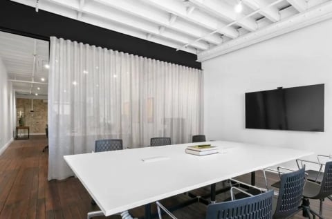 Loft event space photo 9