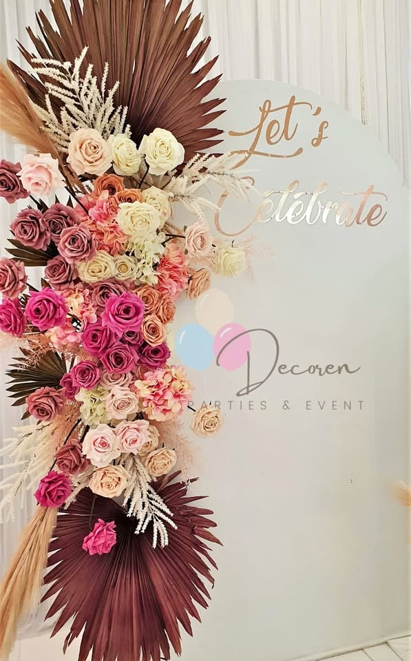 Floral Arrangement with Backdrop for hire photo 2