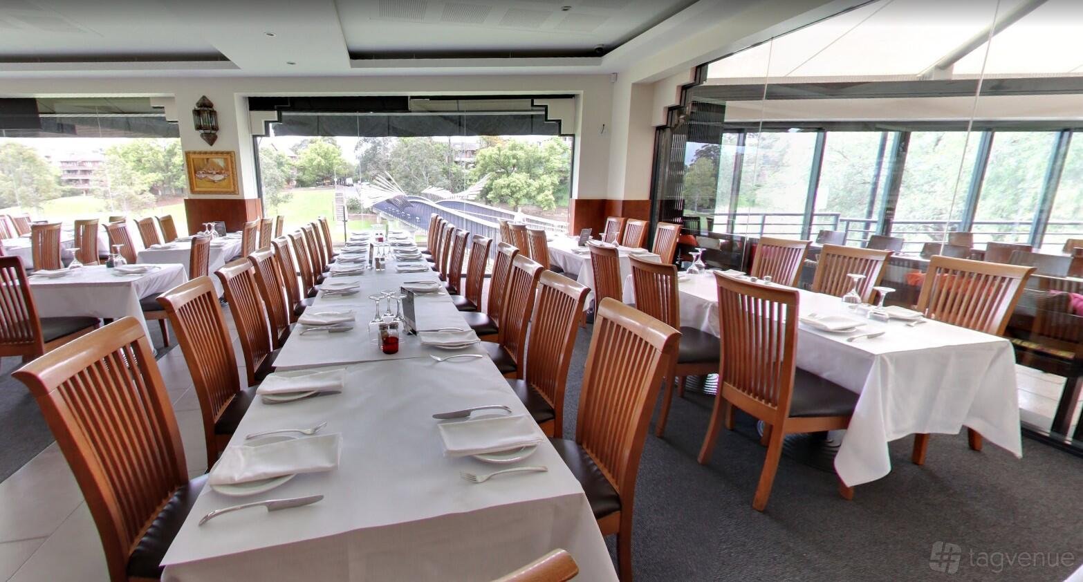 Main Dining Area at Sahra By The River photo 7