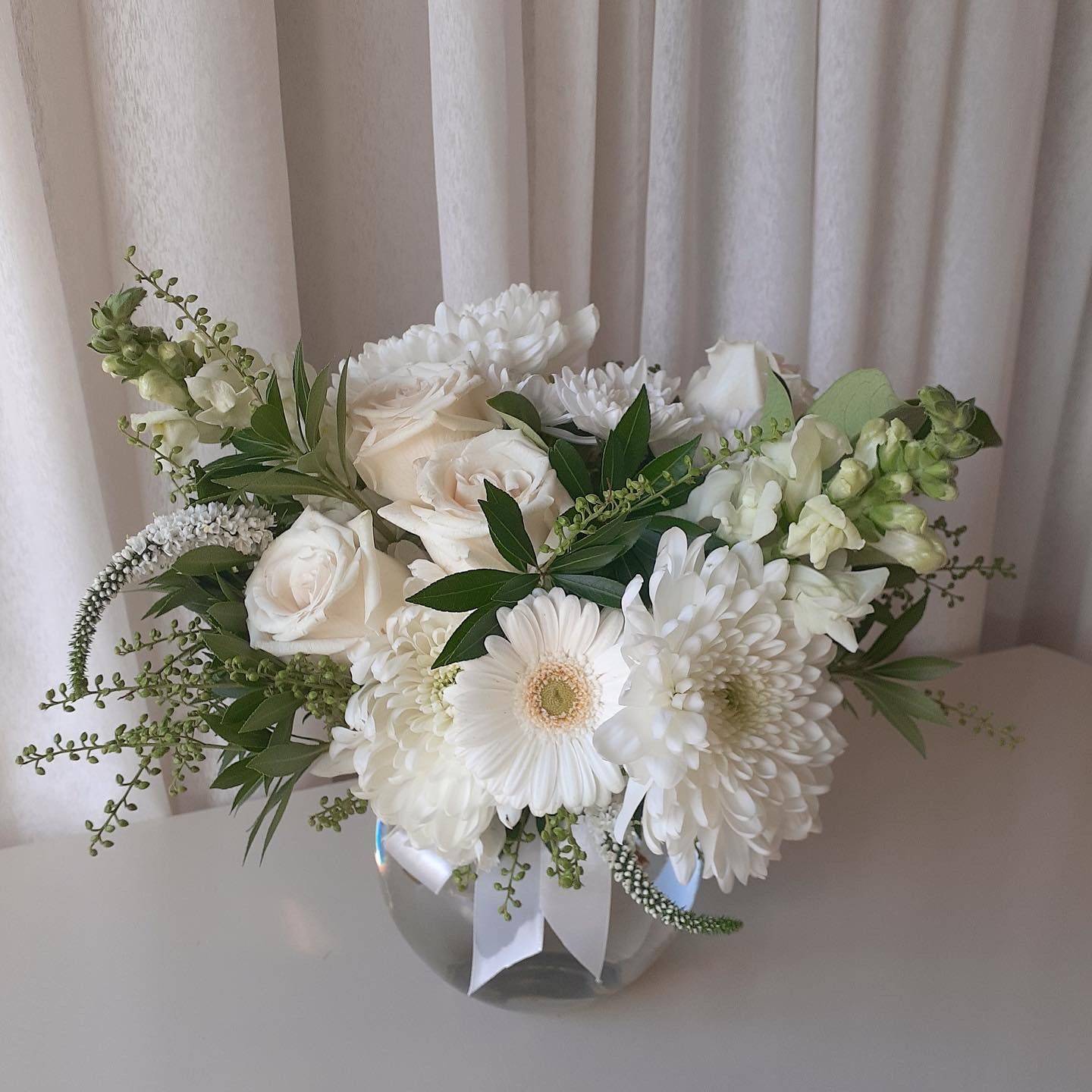 Small Fishbowl Vases photo 3
