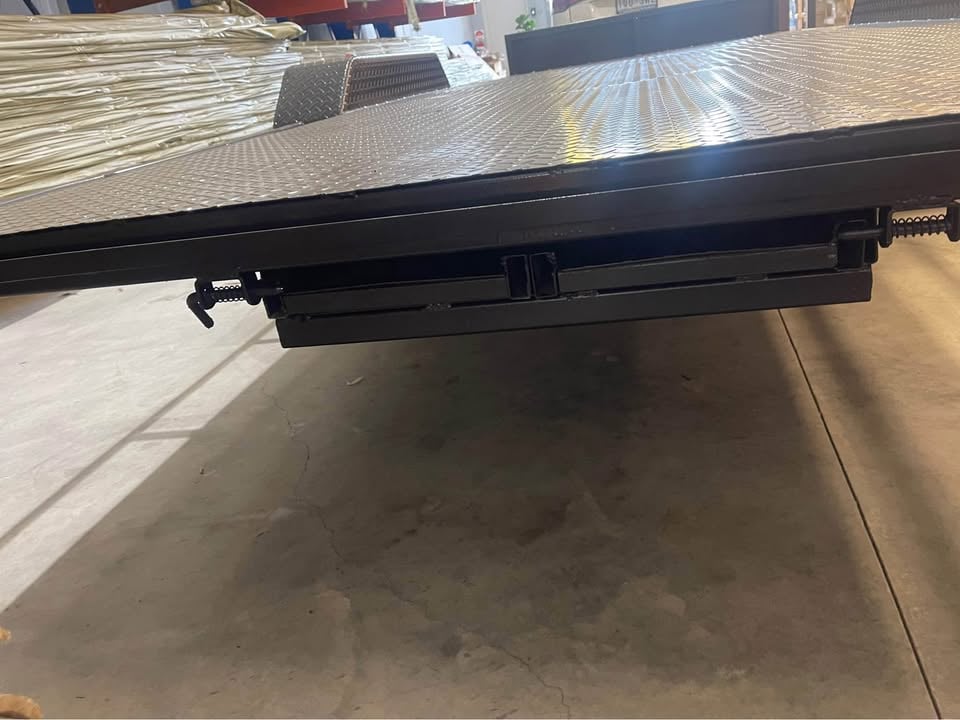 Cheapest Trailer Hire with car ramps 5.4m long tray x 2m wide photo 4