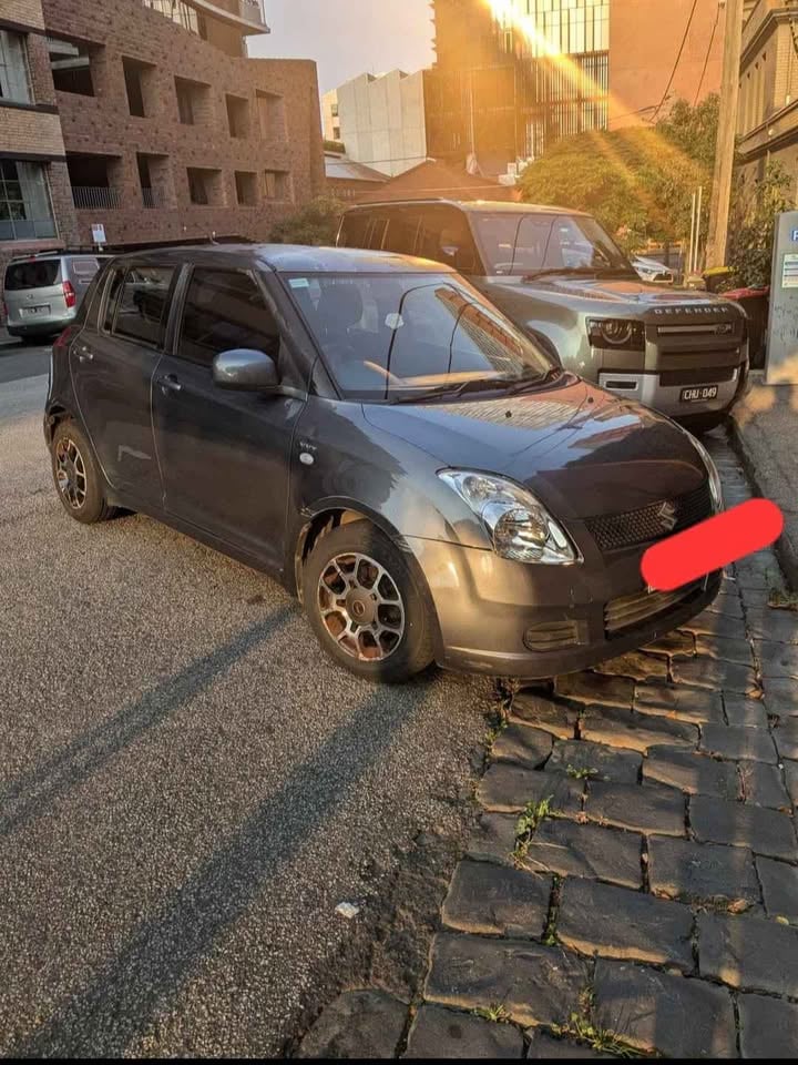 2007 Suzuki Swift photo 3