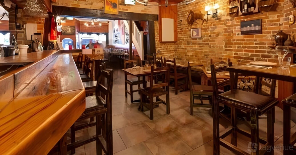 Front Room at Spanish Tapas photo 5