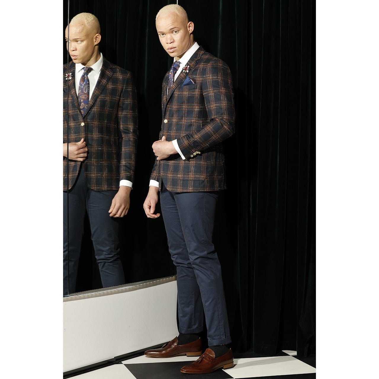 Cambridge Signature Navy Rust Jacket photo 4
