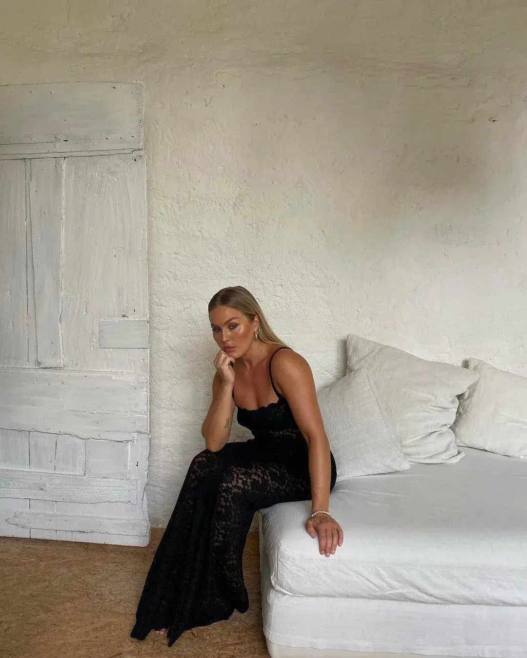 Arcina Ori Margot Gown Black Size S / AU 8 photo 5