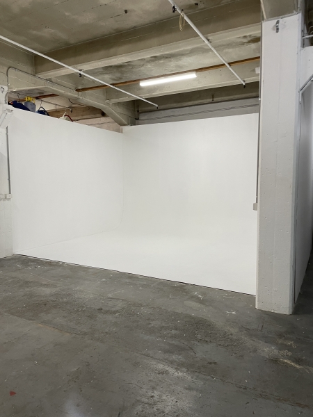 Photography Studio Cyclorama Infinity Wall photo 2
