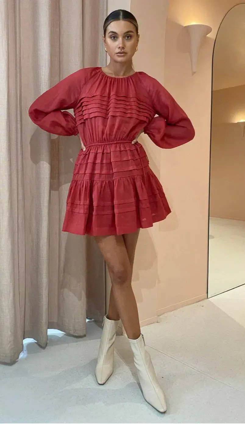 Issy Flourishes Dress Rouge Size 12 photo 2