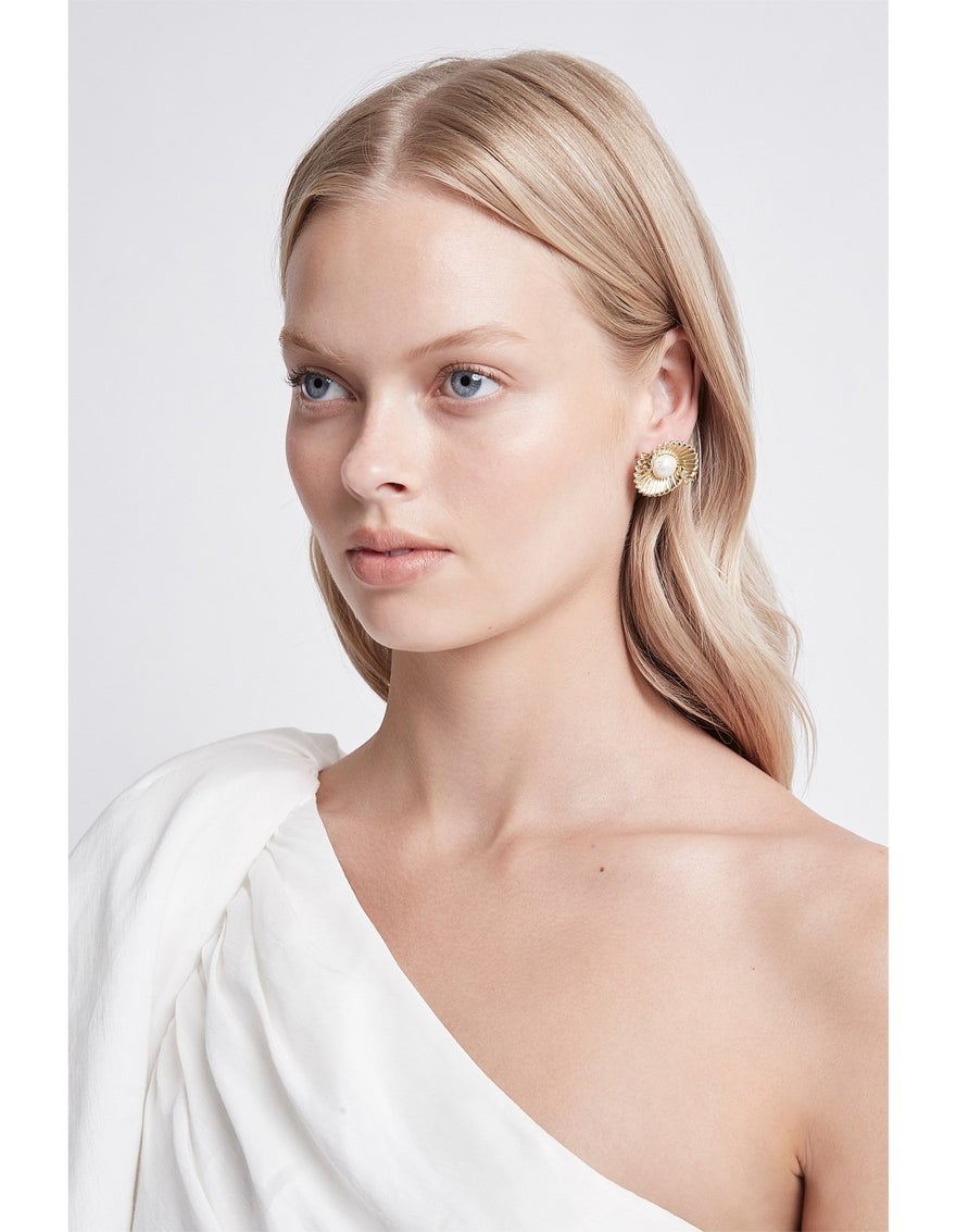 Aje Form Stud Earrings | photo 2