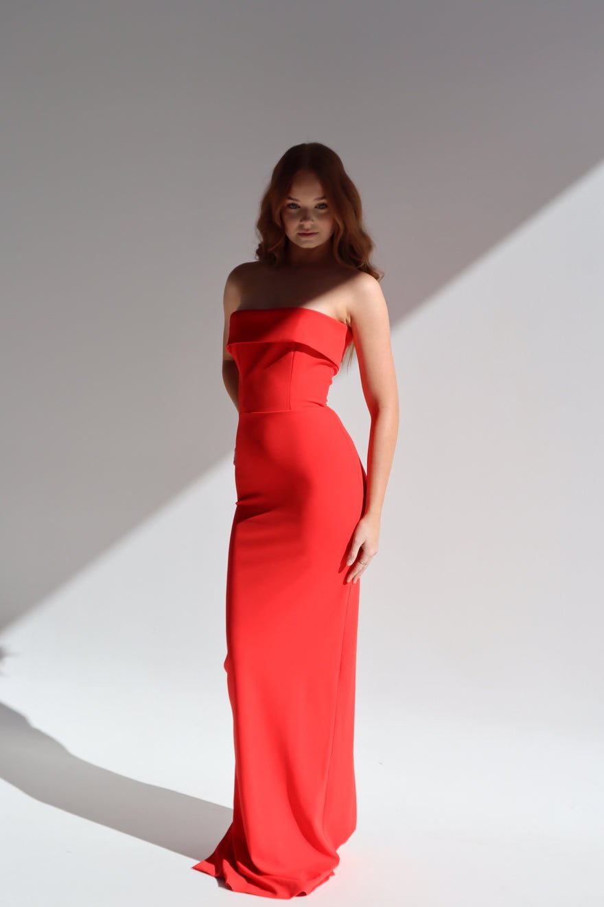 Effie Kats Monroe Gown Cherry Red photo 3