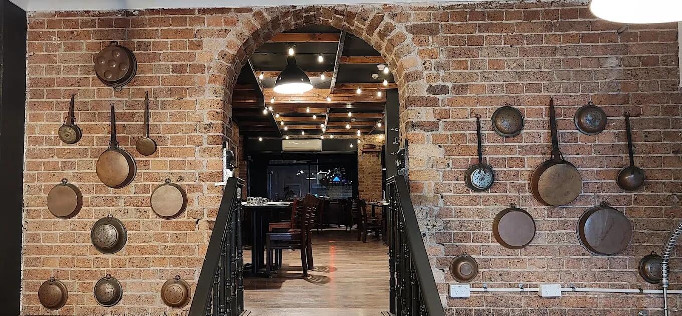 Whole Venue at Pizza e Vino Glebe photo 2