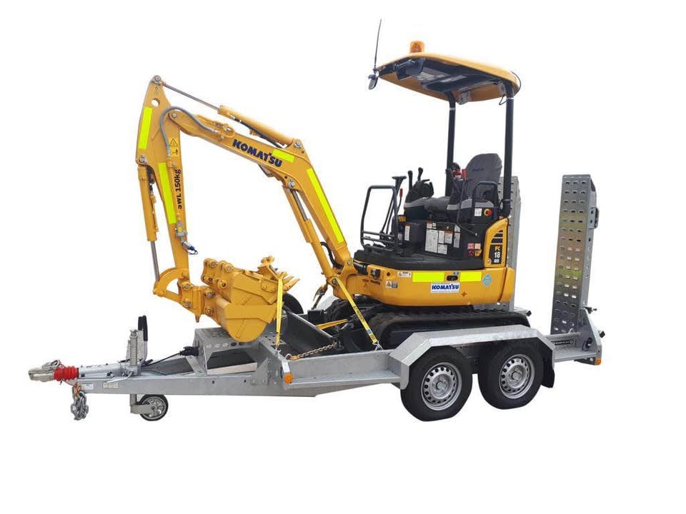Dry hire 1.8 ton Excavator photo 7
