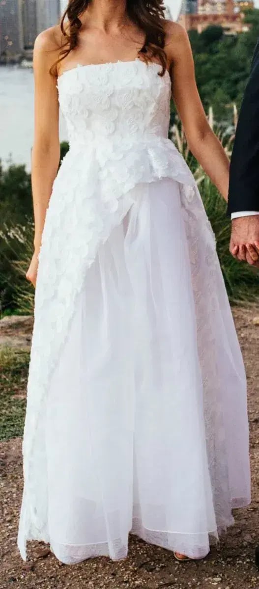 Carla Zampatti Orchid Strapless Flora Lace Wedding Dress White Size 6 photo 4