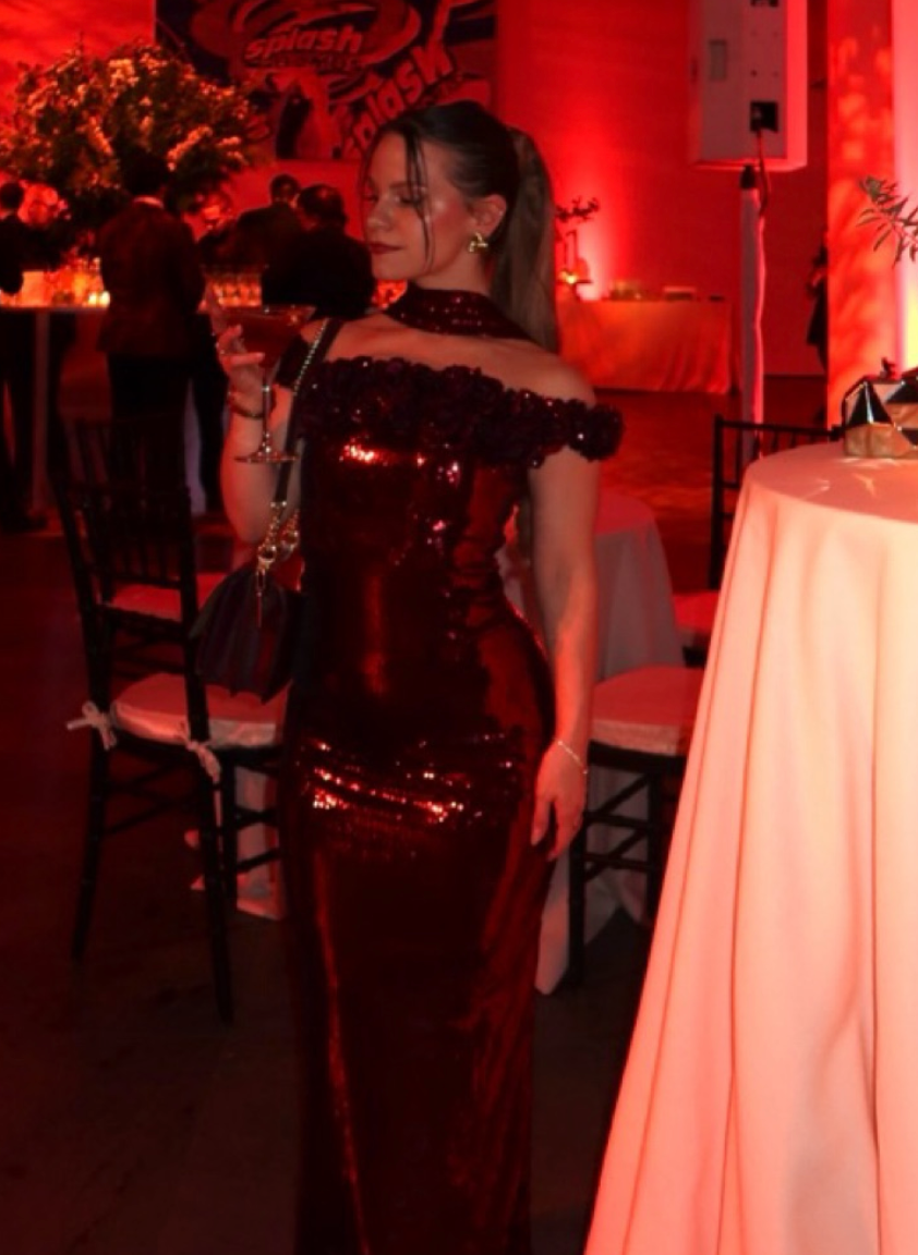 CARRIE BY MESHKI RED photo 2