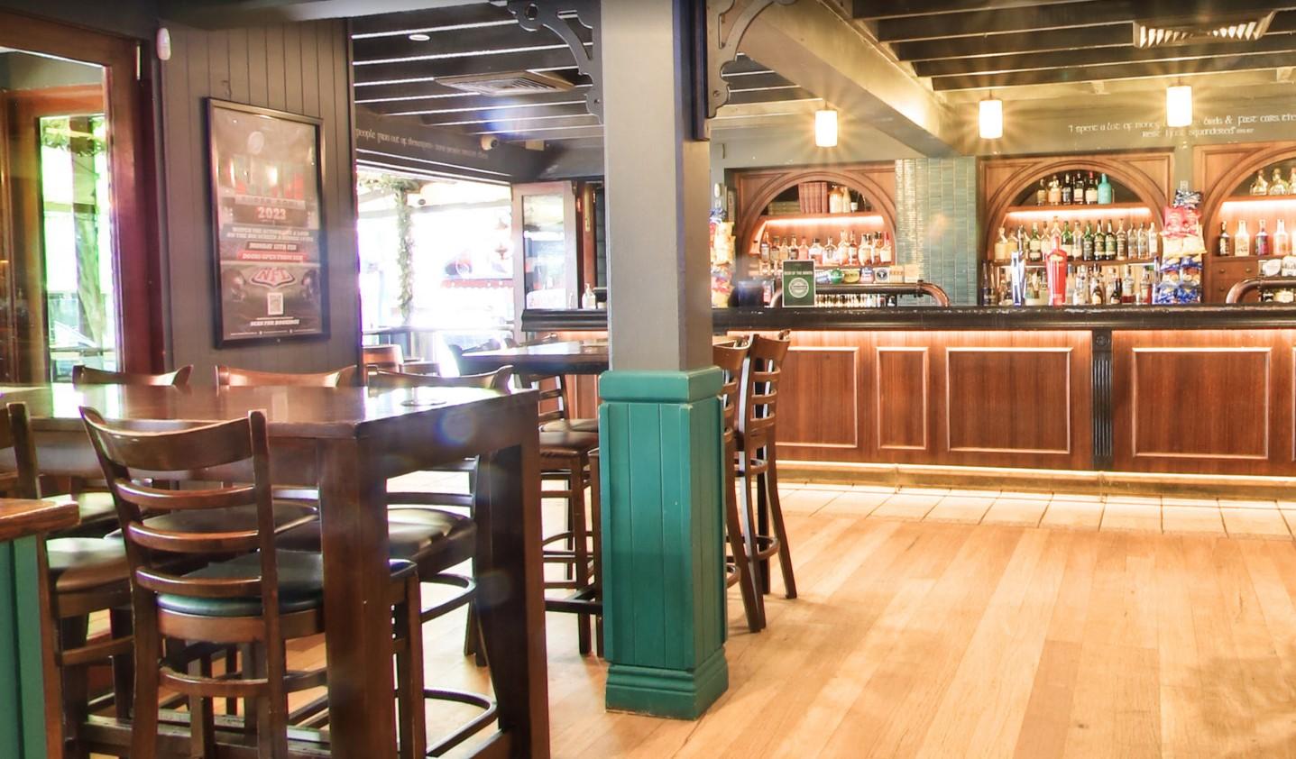 The Back Bar at Finn McCool's Surfers Paradise photo 11