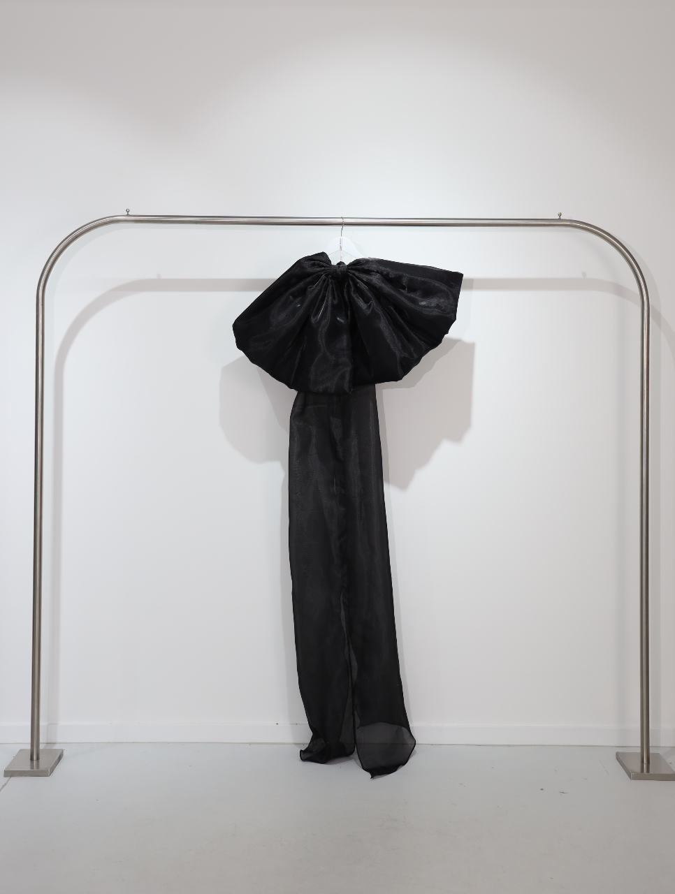 CELESTE BOW BY MY SECRET WARDROBE BLACK photo 8