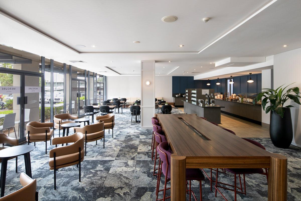 Meeting room at Mercure Brisbane Garden City photo 4