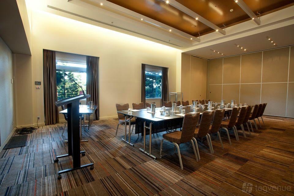 The Nexus Rooms at Pullman Sydney Olympic Park photo 7