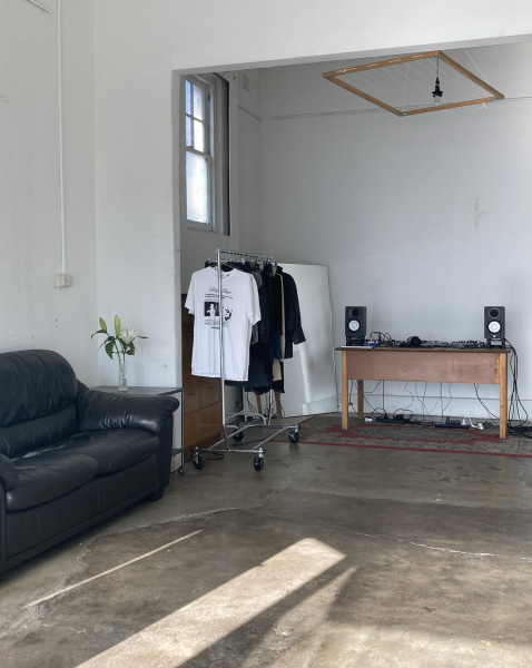 Private studio in Abbotsford photo 3