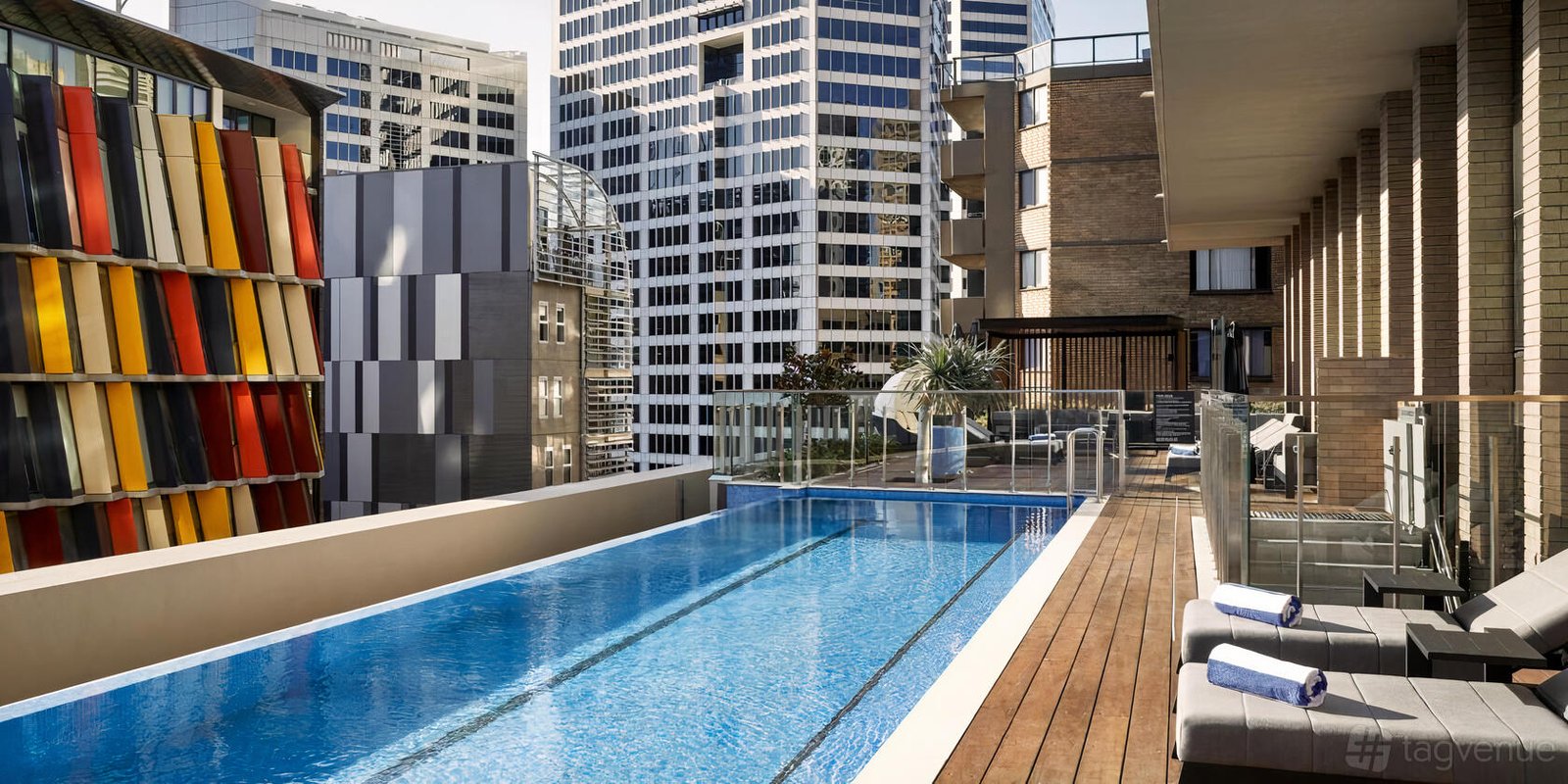 Gallery Three at Crowne Plaza Sydney Darling Harbour photo 5