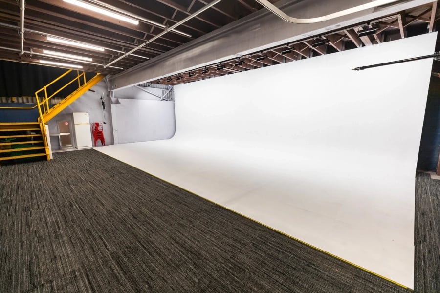 Studio 1 - Full Cyc photo 3