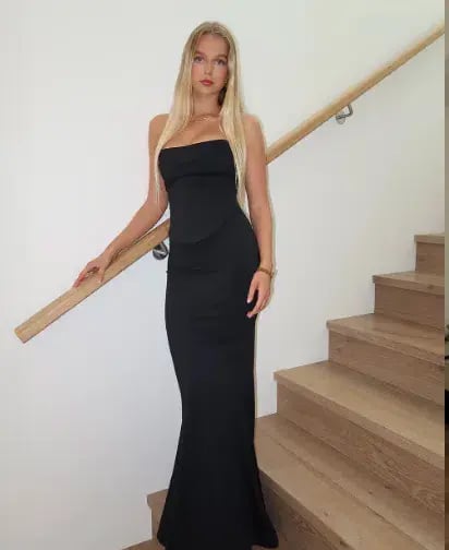 HNTR the label Louie Gown Noir Black Size AU 8 photo 4