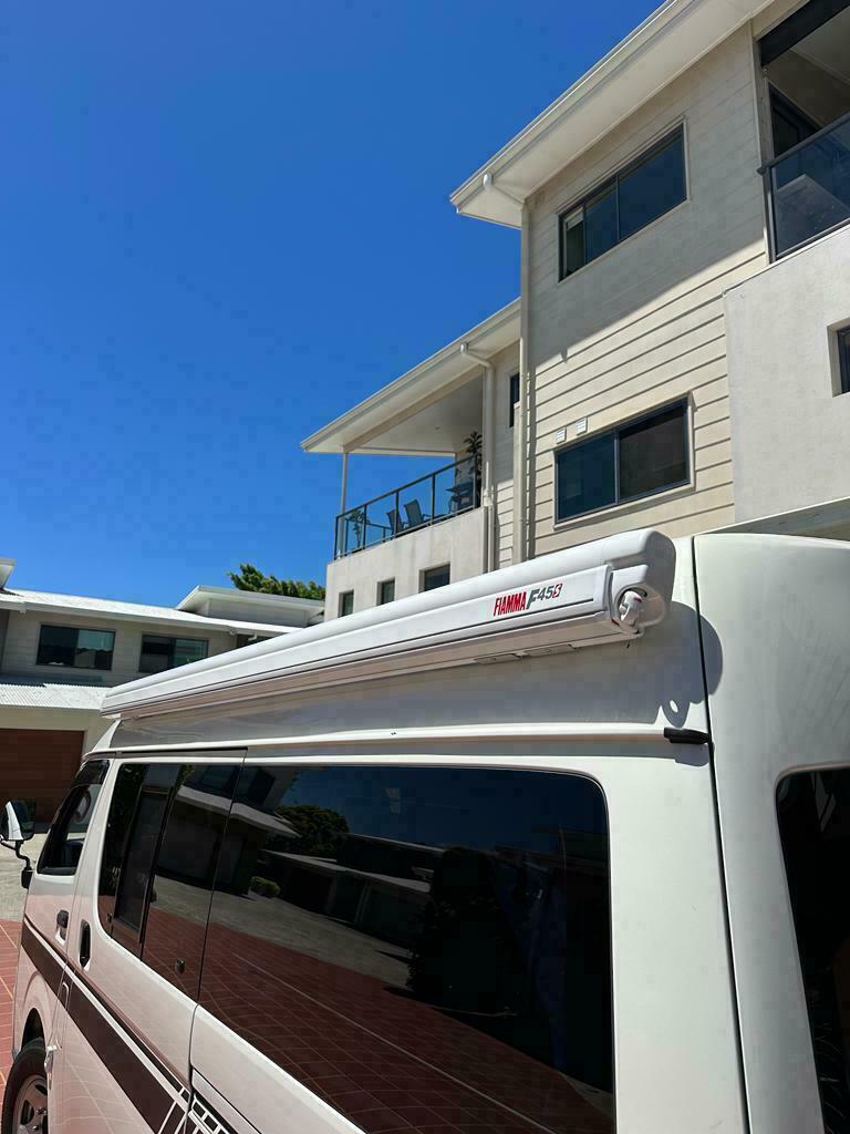 HiAce2009 photo 2