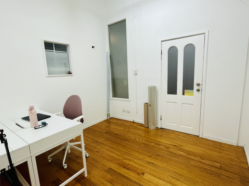 Studio/office space shared with one other photo 2