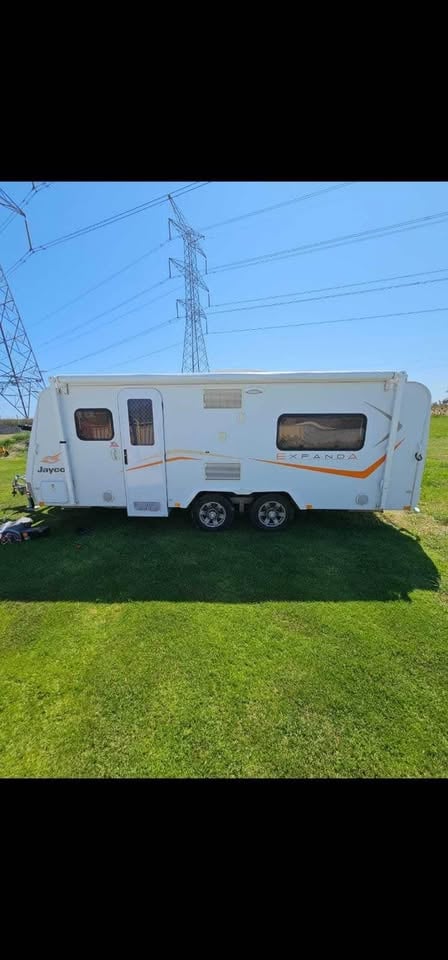 Caravan Hire photo 6