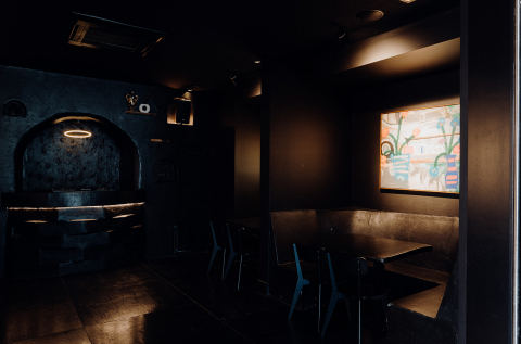 Antipodes HQ photo 8