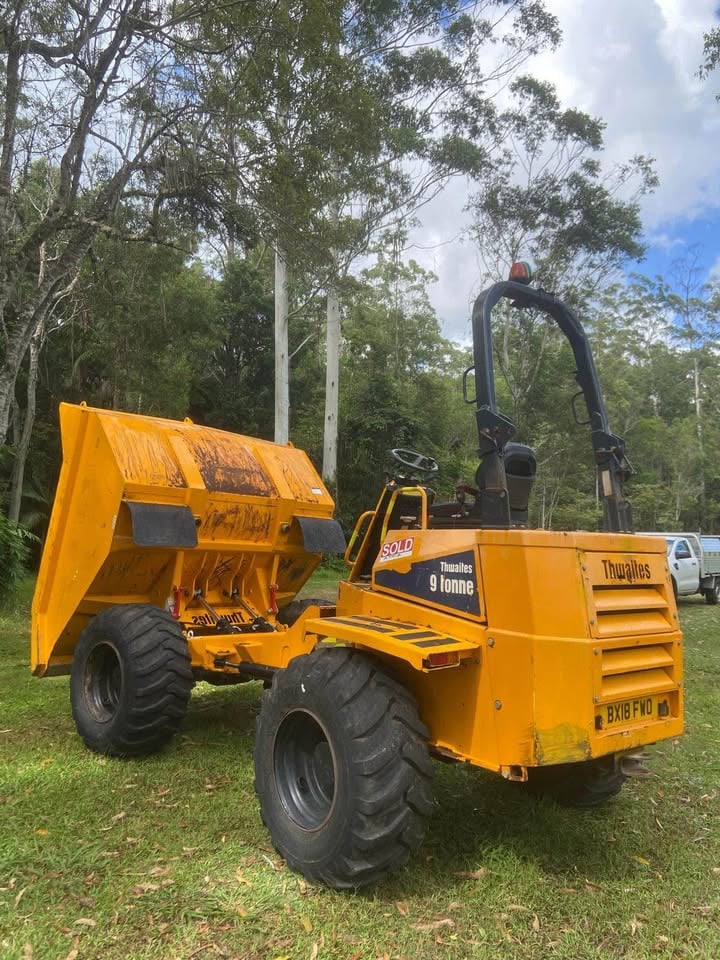 6T - 9T Dumper Hire photo 2