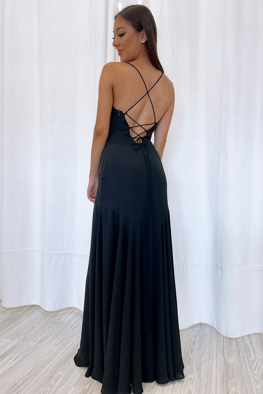 Fame & Partners Callais Dress In Black photo 3