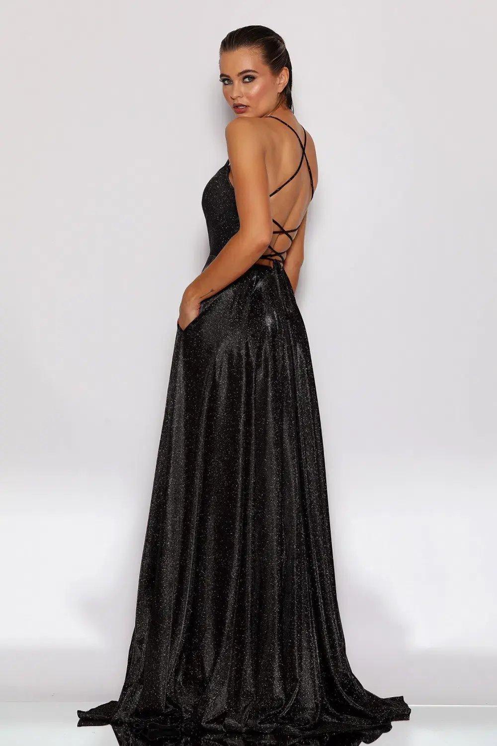 Jadore JX2106 Gown Black Size 6 photo 2
