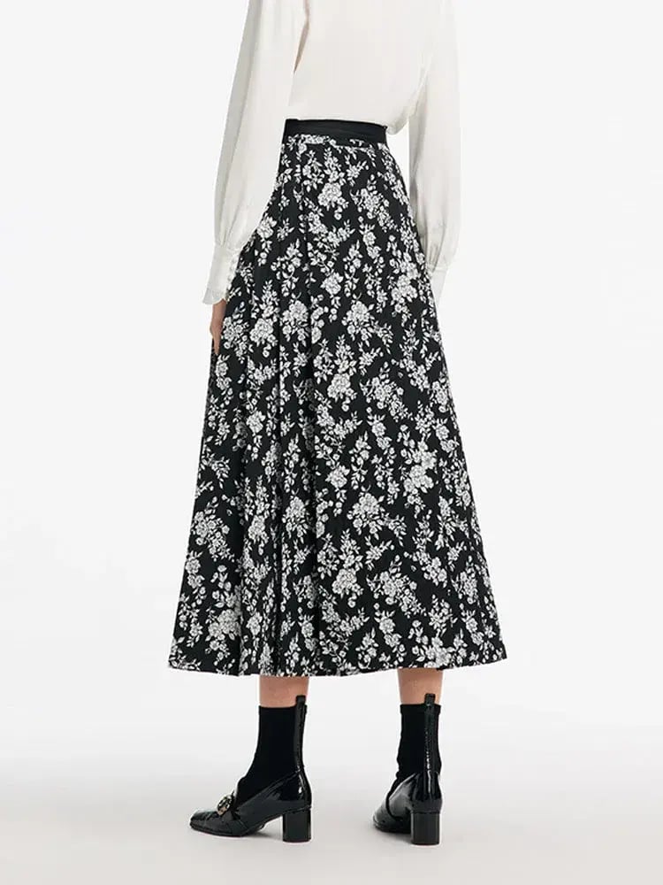 Camellia Jacquard Pleated Women Mamianqun With Bottomed Skirt photo 4
