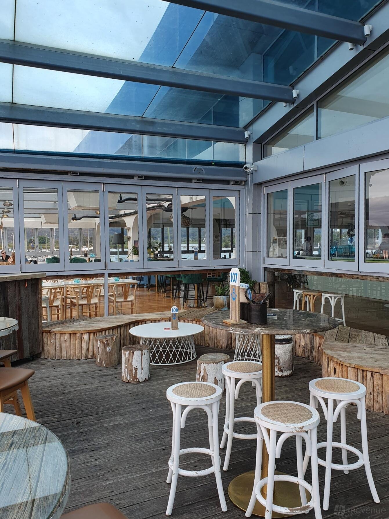 Front Deck at Drifters Wharf photo 6