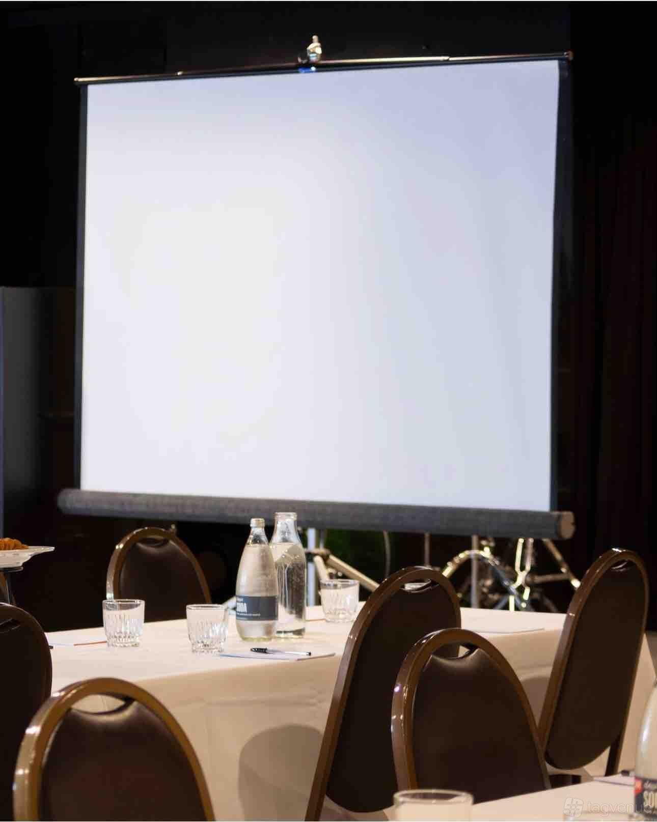 Entire Venue at Stanley 2204 photo 15