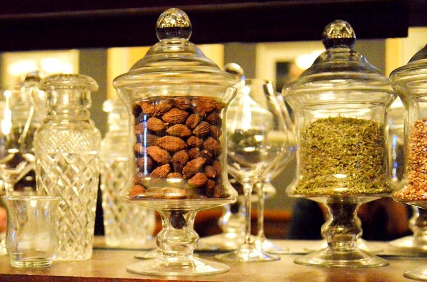 Courtyard and Cellar at Proud Henry - Wine Bar and Ginoteca photo 11