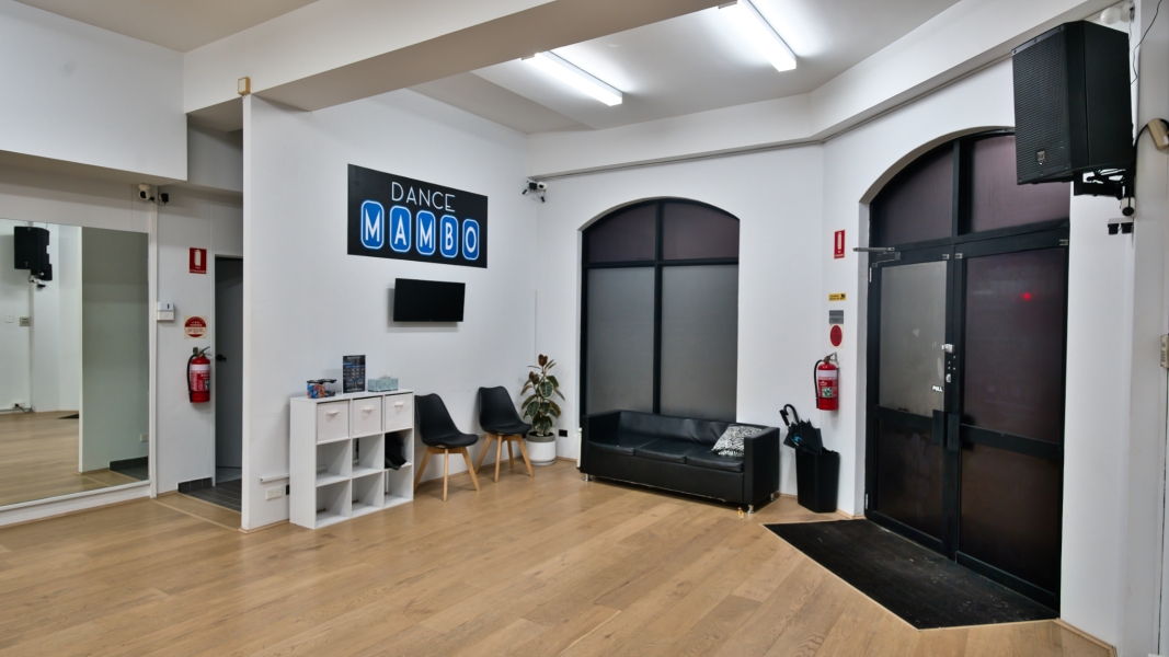 Dance Mambo Studio (Full LED/RGB Fitout) photo 6