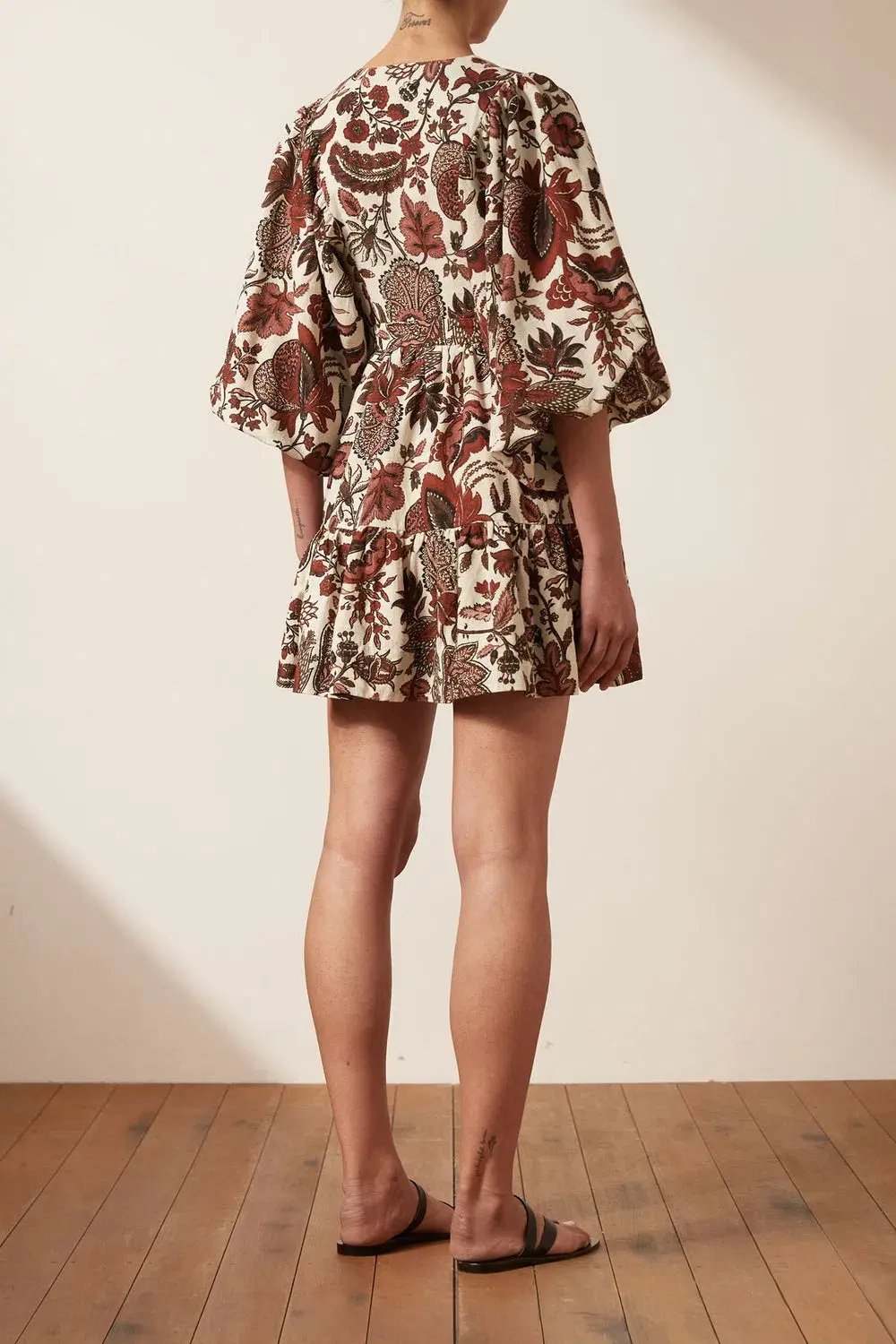 Shona Joy Catalina Plunged Neck Balloon Sleeve Mini Dress Print Size 8 photo 3