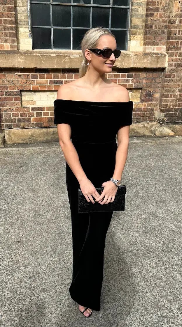 Carla Zampatti Off Shoulder Bodysuit Top and Velvet Pant Black Size 6 photo 5