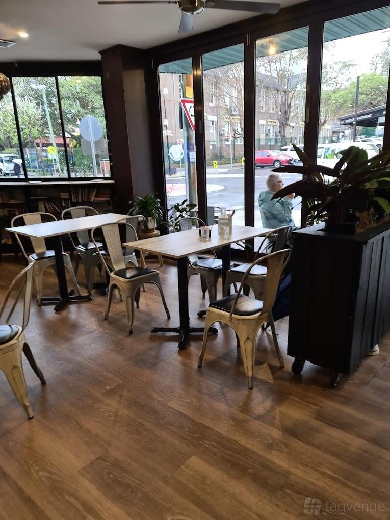 Entire Venue at Cafe Tabouli photo 11