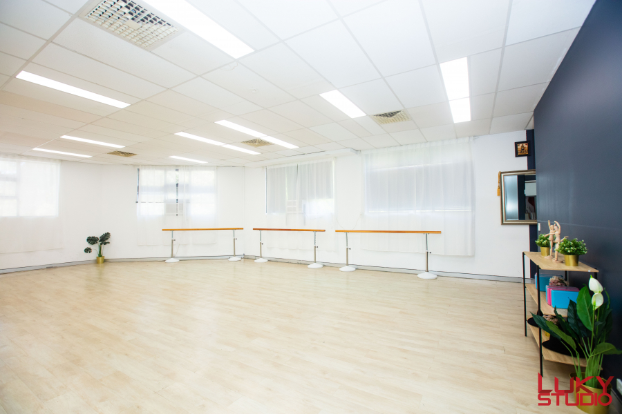 Luky dance studio photo 4